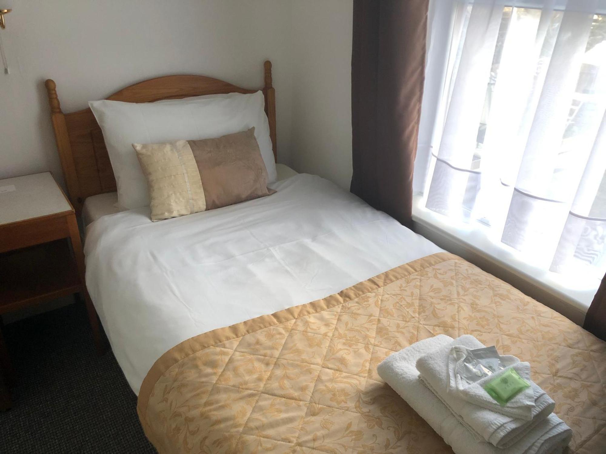Fairways Guest House Кембридж Екстер'єр фото