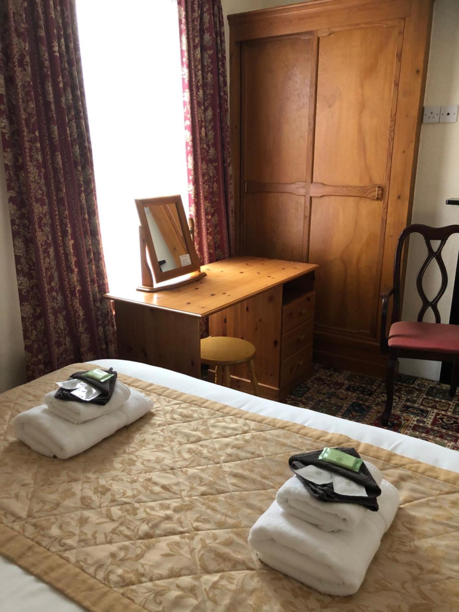 Fairways Guest House Кембридж Екстер'єр фото