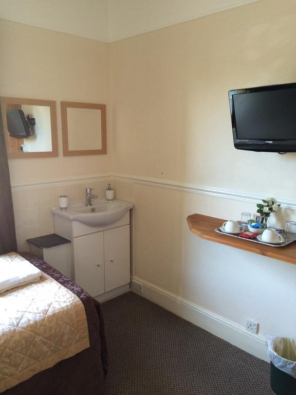 Fairways Guest House Кембридж Екстер'єр фото